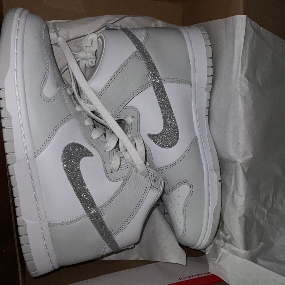 Nike dunks high tops